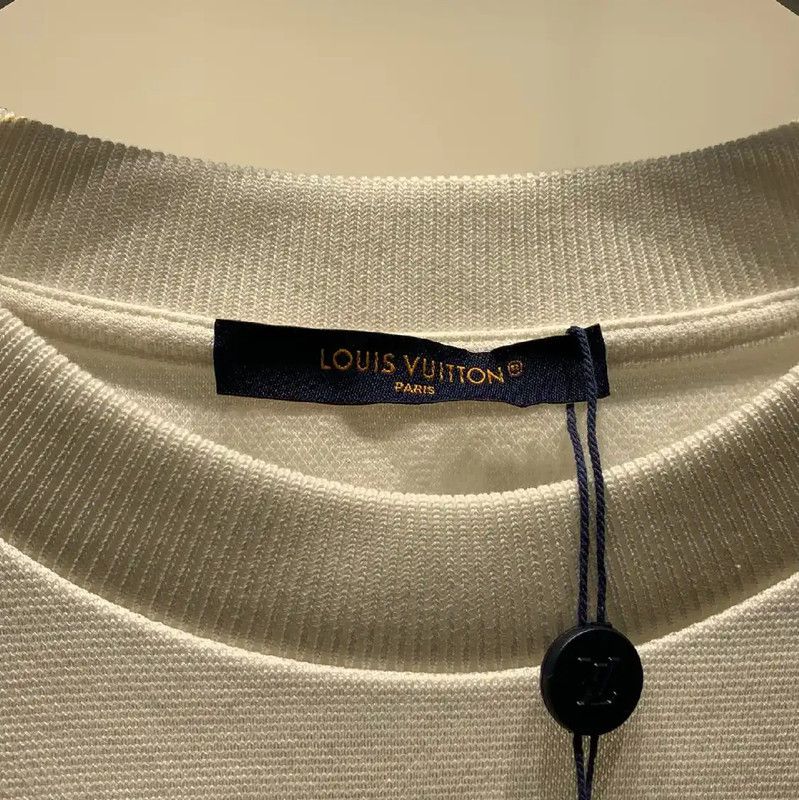 Louis Vuitton Louis Vuitton White Cotton Men's T-shirt 0089 Size US L / EU 52-54 / 3 - 3 Thumbnail
