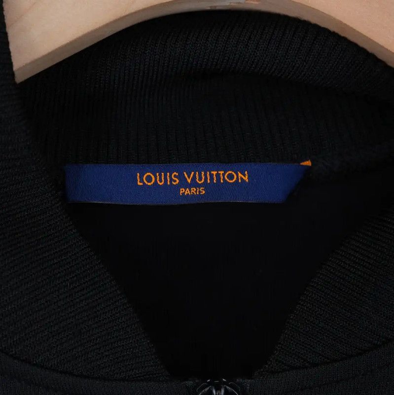 Louis Vuitton Louis Vuitton Black Logo Men's Jacket 0089 Size US S / EU 44-46 / 1 - 5 Thumbnail