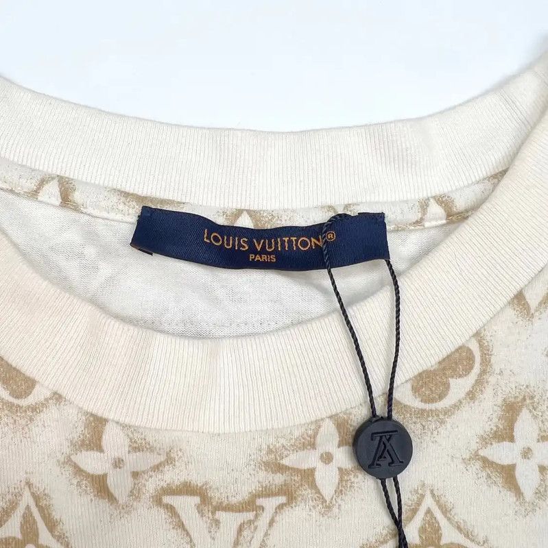 Louis Vuitton Louis Vuitton Beige Monogram Cotton T-Shirt 0089 Size US XL / EU 56 / 4 - 4 Thumbnail
