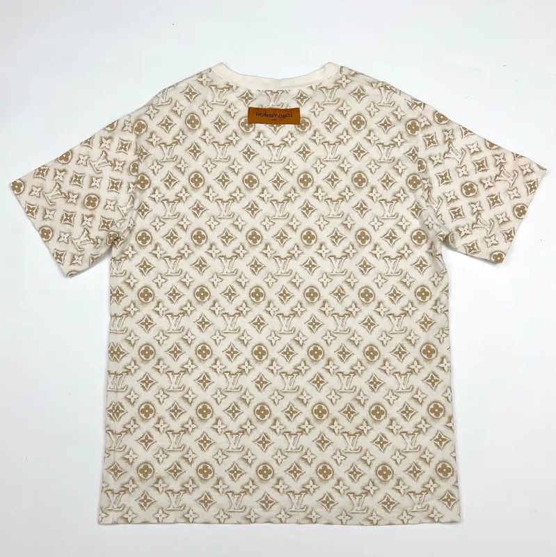 Louis Vuitton Louis Vuitton Beige Monogram Cotton T-Shirt 0089 Size US XL / EU 56 / 4 - 2 Thumbnail