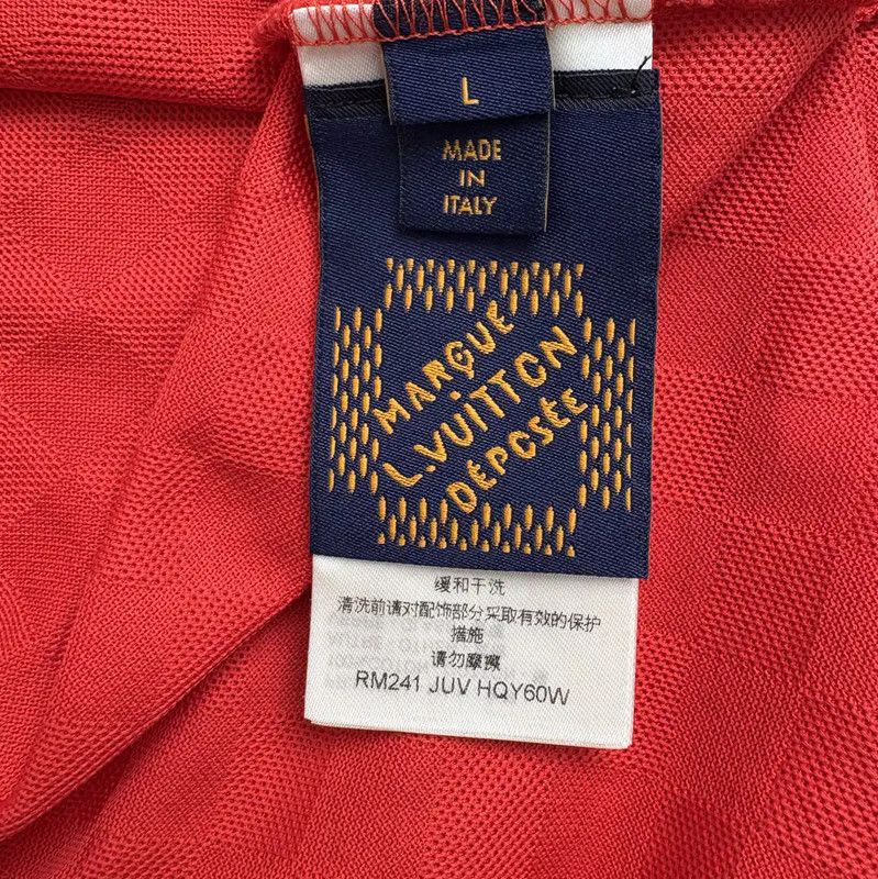 Louis Vuitton Louis Vuitton Red Men's T-Shirt 0089 Size US L / EU 52-54 / 3 - 4 Thumbnail