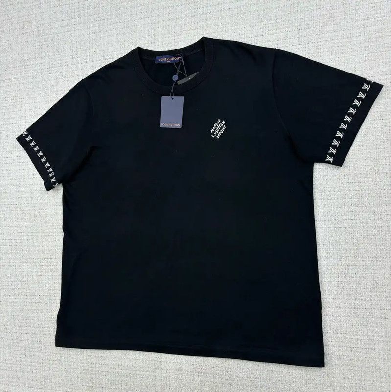 Louis Vuitton Louis Vuitton Black Embroidered Summer T-Shirt 0089 Size US XL / EU 56 / 4 - 2 Thumbnail