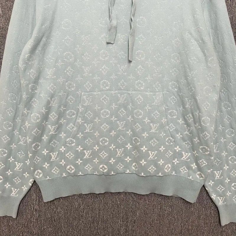 Louis Vuitton Louis Vuitton Light Blue Men's Hoodie 0089 Size US L / EU 52-54 / 3 - 3 Thumbnail