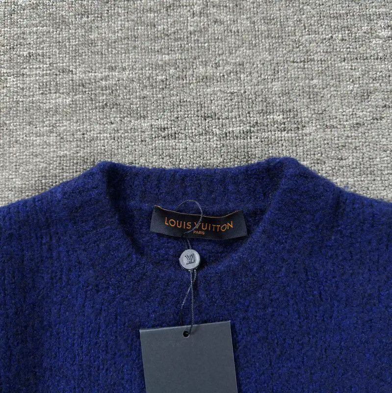Louis Vuitton Louis Vuitton Blue Wool Men's Sweater 0089 Size US S / EU 44-46 / 1 - 3 Thumbnail
