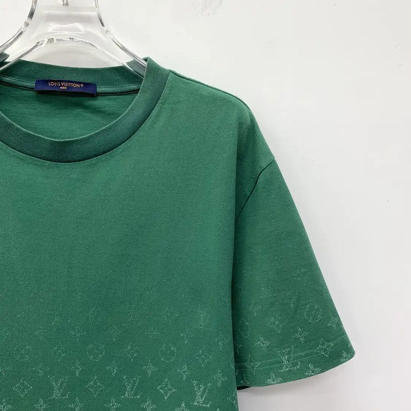 Louis Vuitton Louis Vuitton Green Cotton Men's T-Shirt 0089 Size US L / EU 52-54 / 3 - 3 Thumbnail