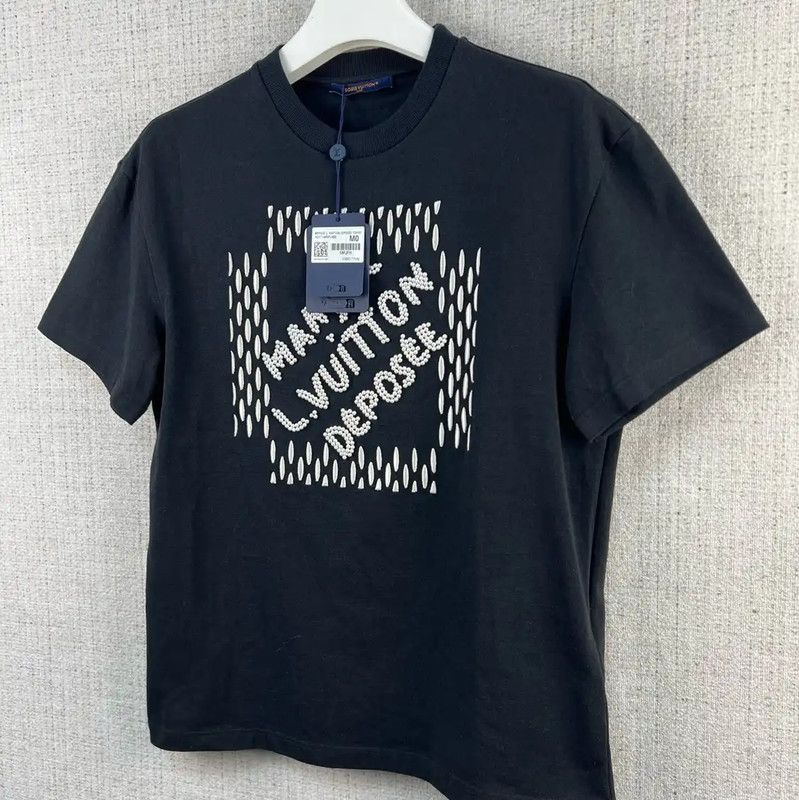 Louis Vuitton Louis Vuitton Black Cotton Embroidered T-Shirt 0089 Size US M / EU 48-50 / 2 - 2 Thumbnail