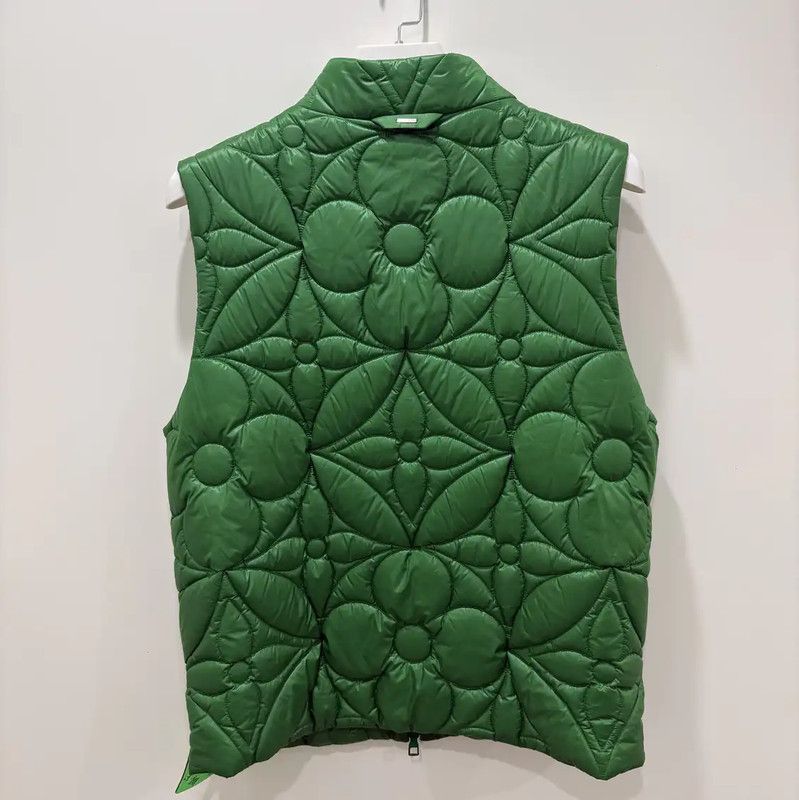 Louis Vuitton Louis Vuitton Men's Green Nylon Puffer Vest 0089 Size US L / EU 52-54 / 3 - 2 Thumbnail
