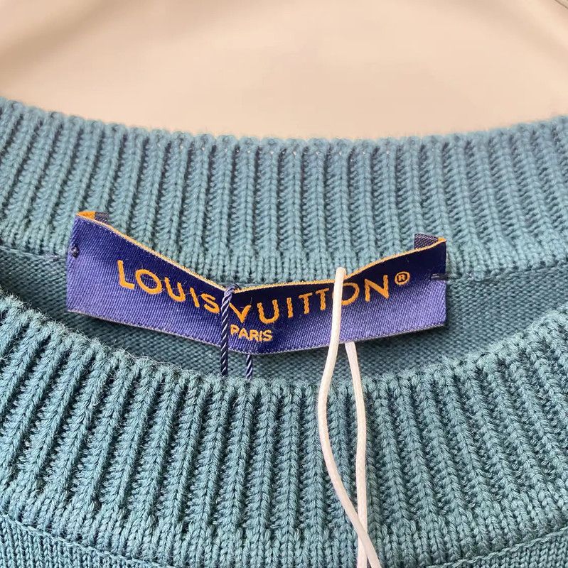 Louis Vuitton Louis Vuitton Men's Cotton T-Shirt in Teal 0089 Size US S / EU 44-46 / 1 - 4 Thumbnail