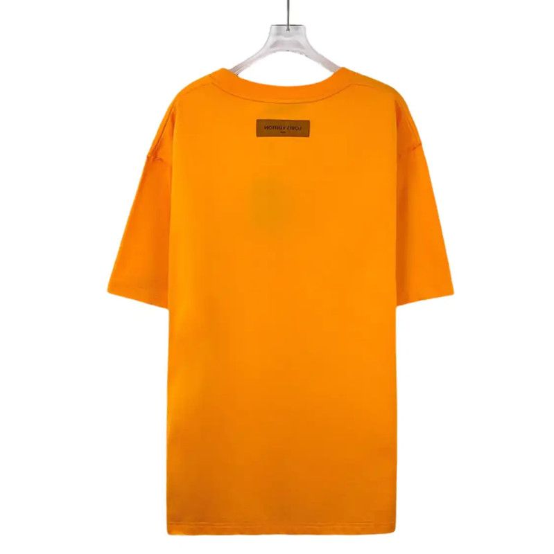 Louis Vuitton Louis Vuitton Orange Cotton Men's T-Shirt 0089 Size US L / EU 52-54 / 3 - 2 Thumbnail