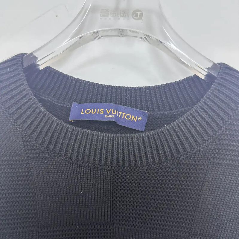 Louis Vuitton Louis Vuitton Black Wool Long Sleeve Sweater 0089 Size US M / EU 48-50 / 2 - 4 Thumbnail