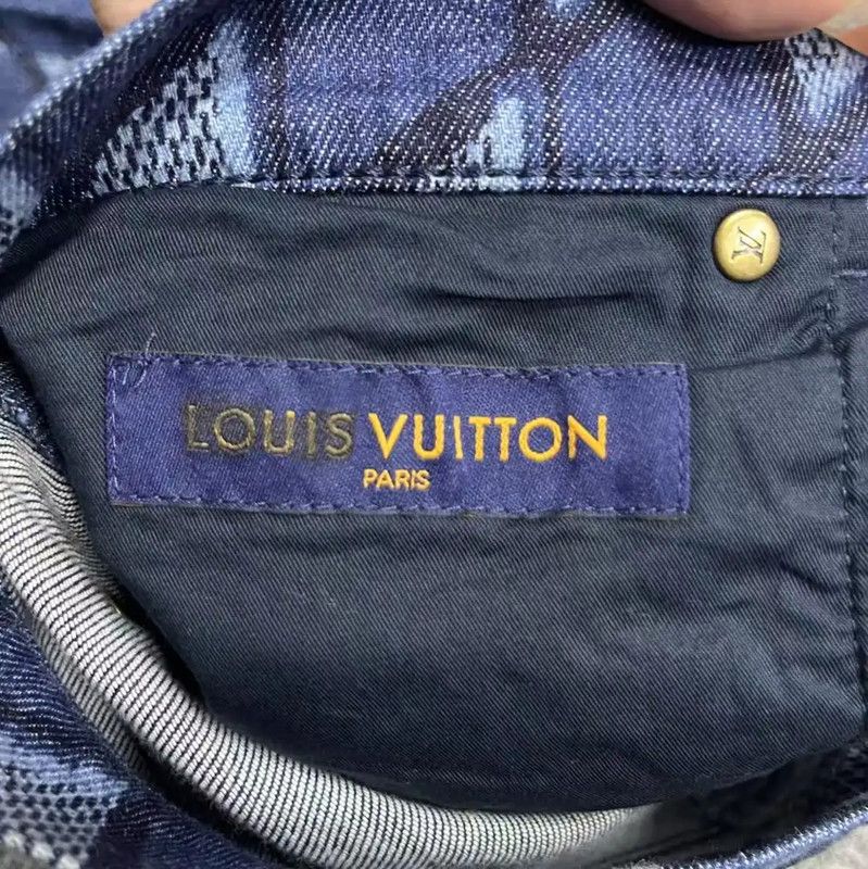 Louis Vuitton Louis Vuitton Blue Casual Pants for Men 0089 Size US 32 / EU 48 - 2 Thumbnail