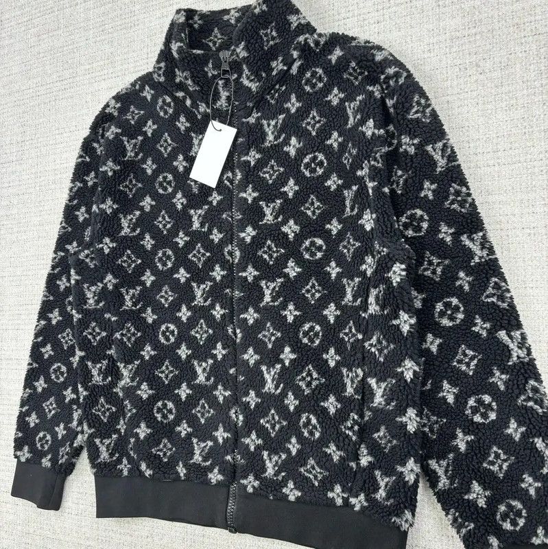 Louis Vuitton Louis Vuitton Winter Black Cotton Jacket for Men 0089 Size US M / EU 48-50 / 2 - 2 Thumbnail