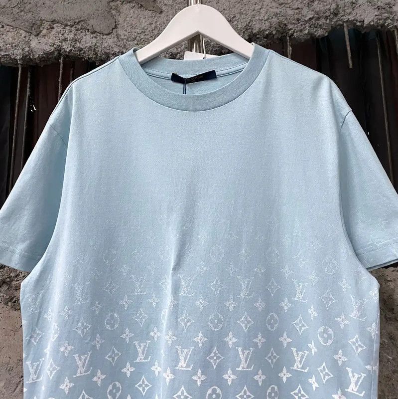 Louis Vuitton Louis Vuitton Summer Blue Cotton T-Shirt 0089 Size US S / EU 44-46 / 1 - 3 Thumbnail