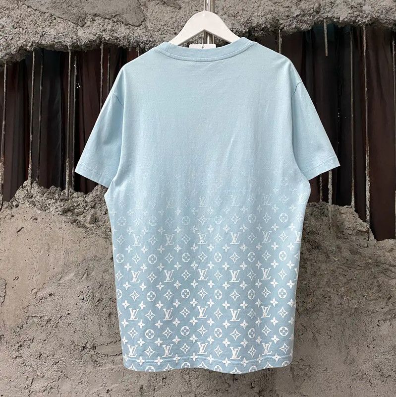 Louis Vuitton Louis Vuitton Summer Blue Cotton T-Shirt 0089 Size US S / EU 44-46 / 1 - 2 Thumbnail