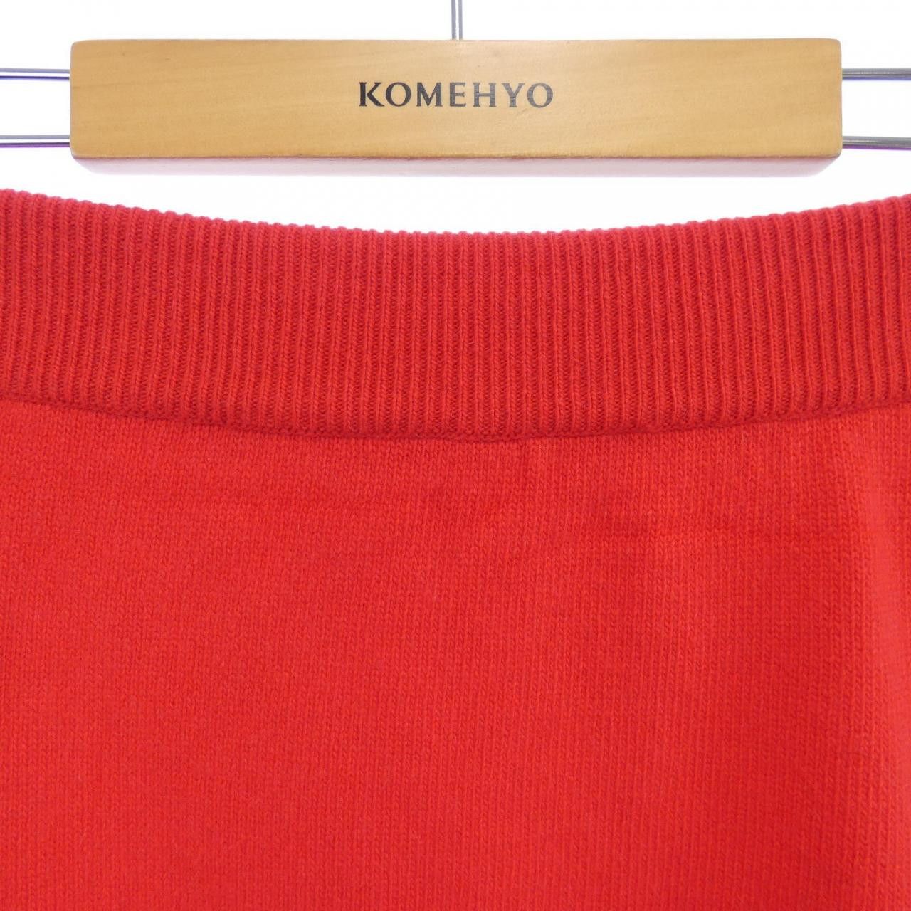 Chanel Chanel Chanel 100% Cashmere Skirt Others Skirts DUTY FREE for USA Size ONE SIZE - 5 Thumbnail