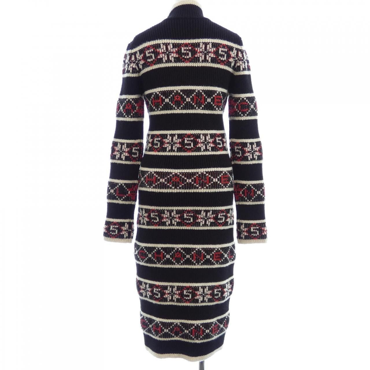 Chanel Chanel Chanel P62547K48021 Cashmere Dress Others Dresses P62547K48021 DUTY FREE for USA Size ONE SIZE - 2 Thumbnail