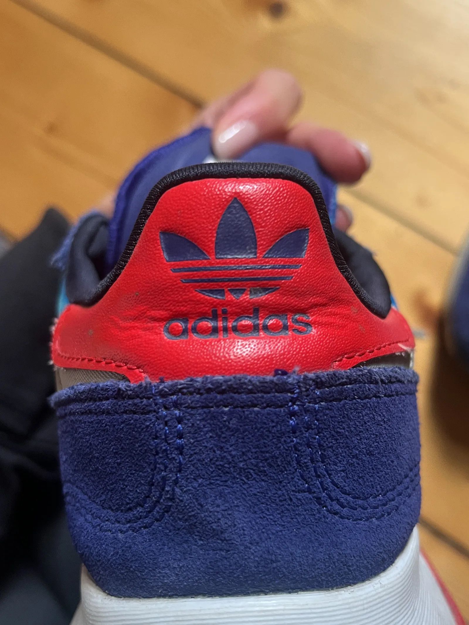 Adidas Adidas Sneakers Size US 9 / IT 39 - 2 Thumbnail