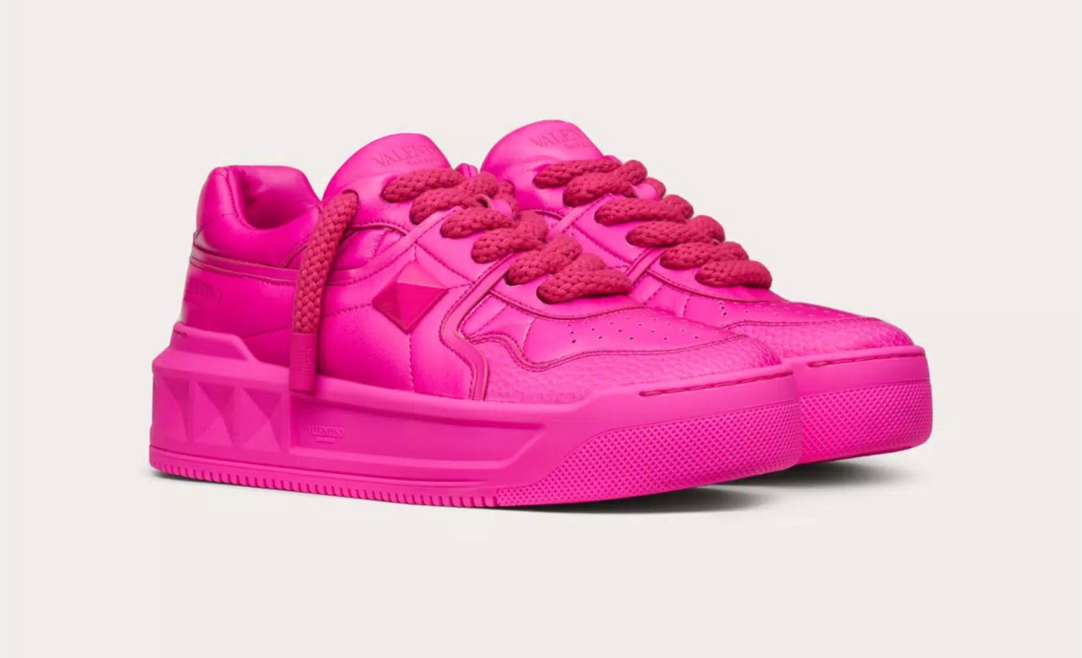 Valentino Valentino One Stud Xl Trainer Leather Sneakers SIZE 40.5 Size ONE SIZE - 2 Thumbnail