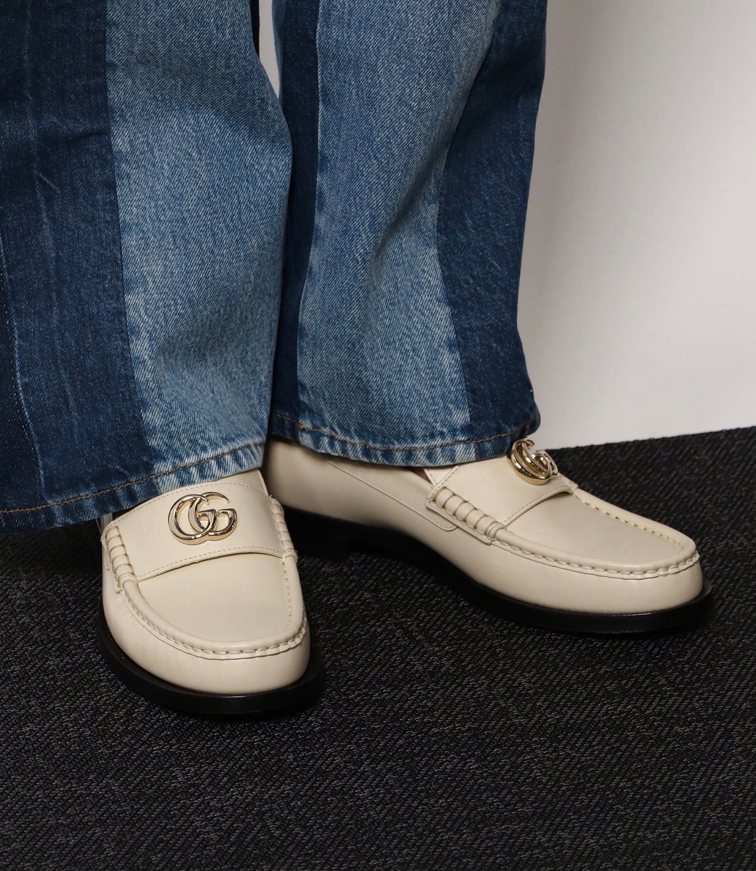 Gucci Gucci Double G Leather Loafers SIZE 38 Size ONE SIZE - 4 Thumbnail