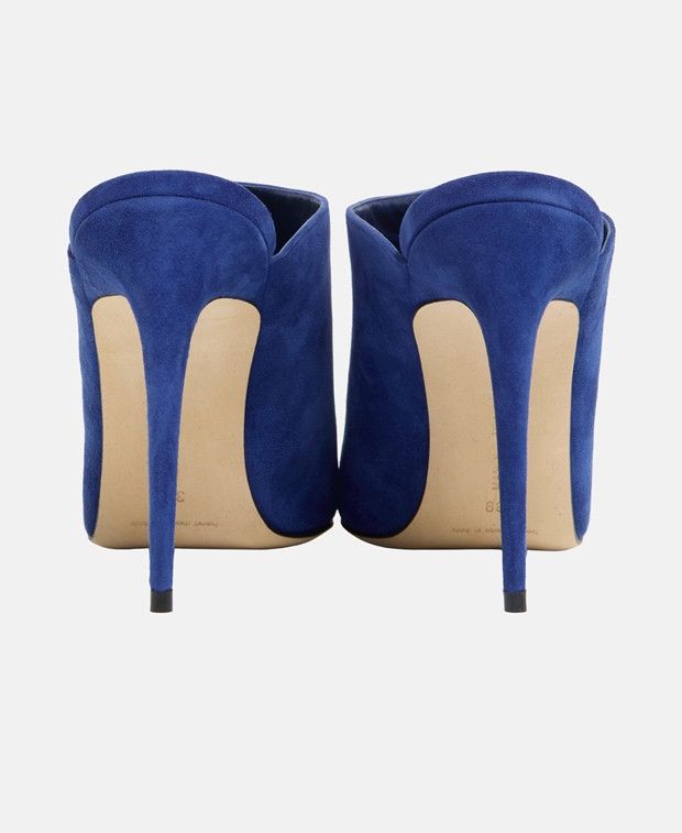 Manolo Blahnik Dobre Pumps Size US 6 / IT 36 - 2 Thumbnail