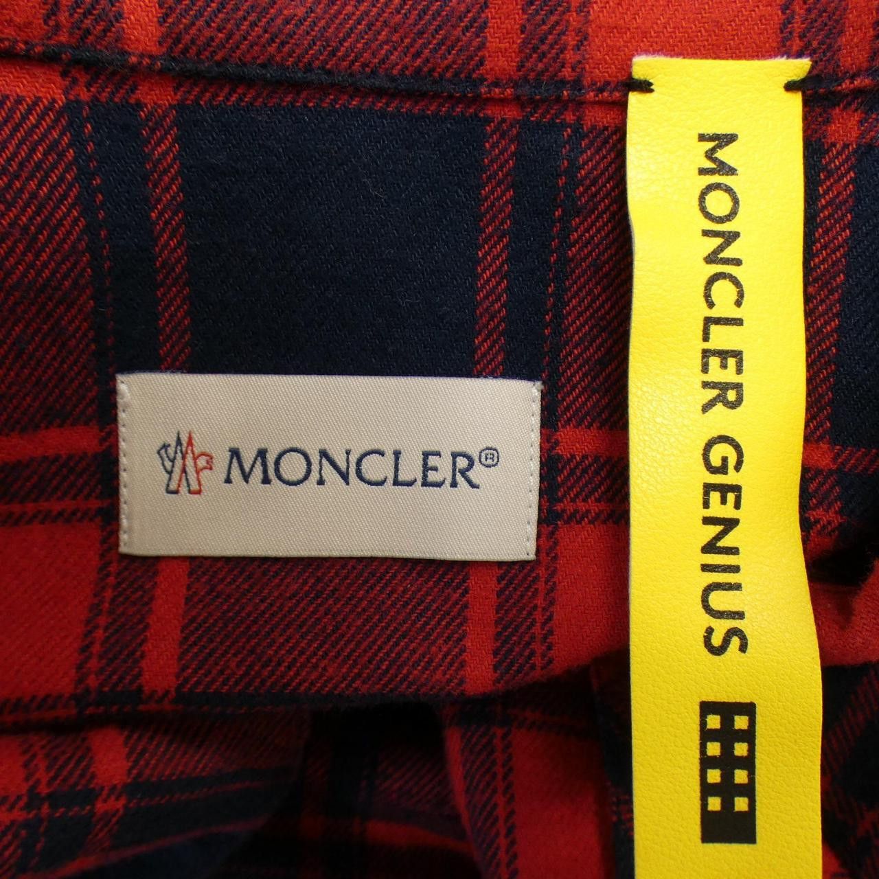 Moncler Moncler Moncler Genius Shirt Cotton Dress Shirt D209U5200101 DUTY FREE for USA Size ONE SIZE - 4 Thumbnail