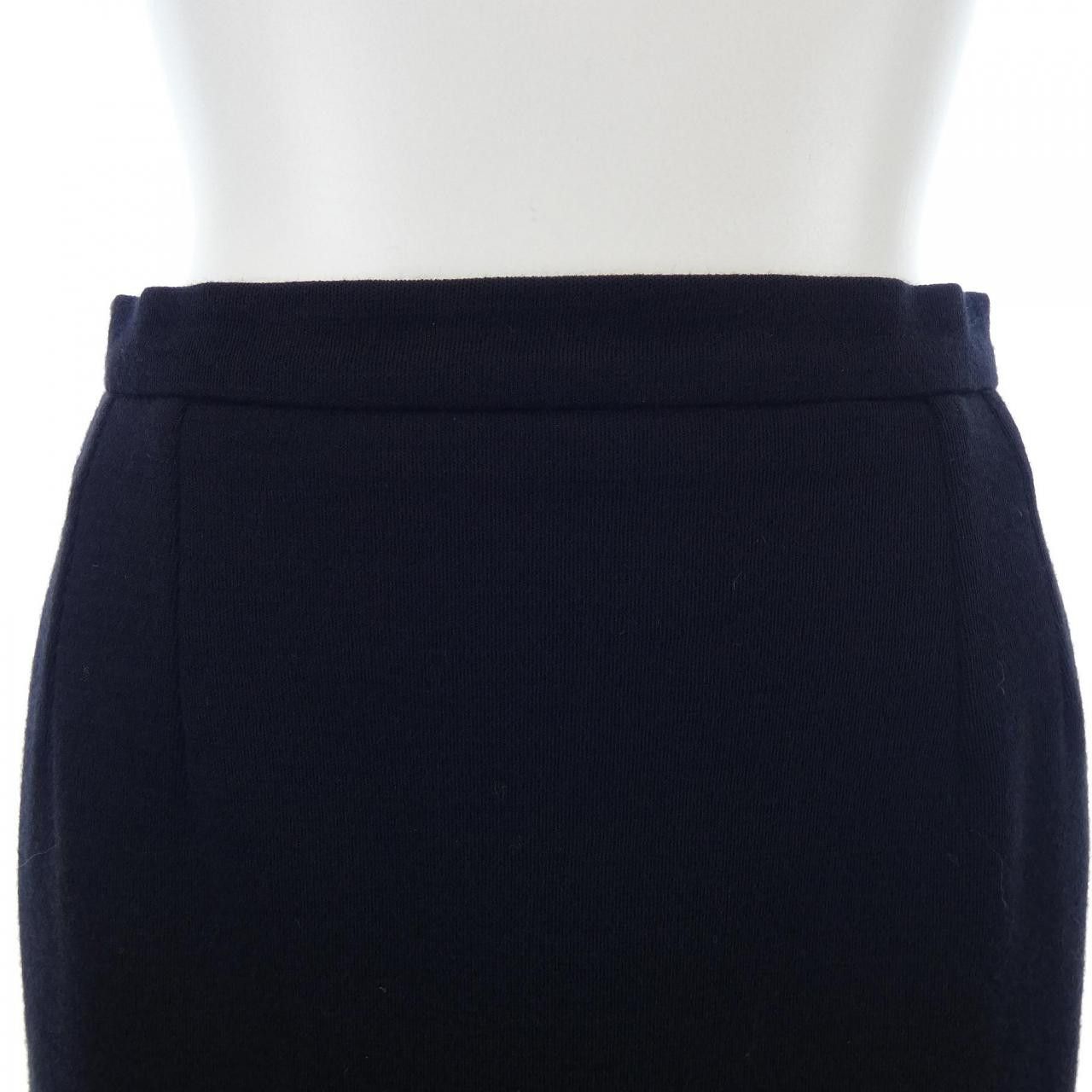 Chanel Chanel Chanel Skirt Others Skirts P05318V04283 95A DUTY FREE for USA Size ONE SIZE - 5 Thumbnail