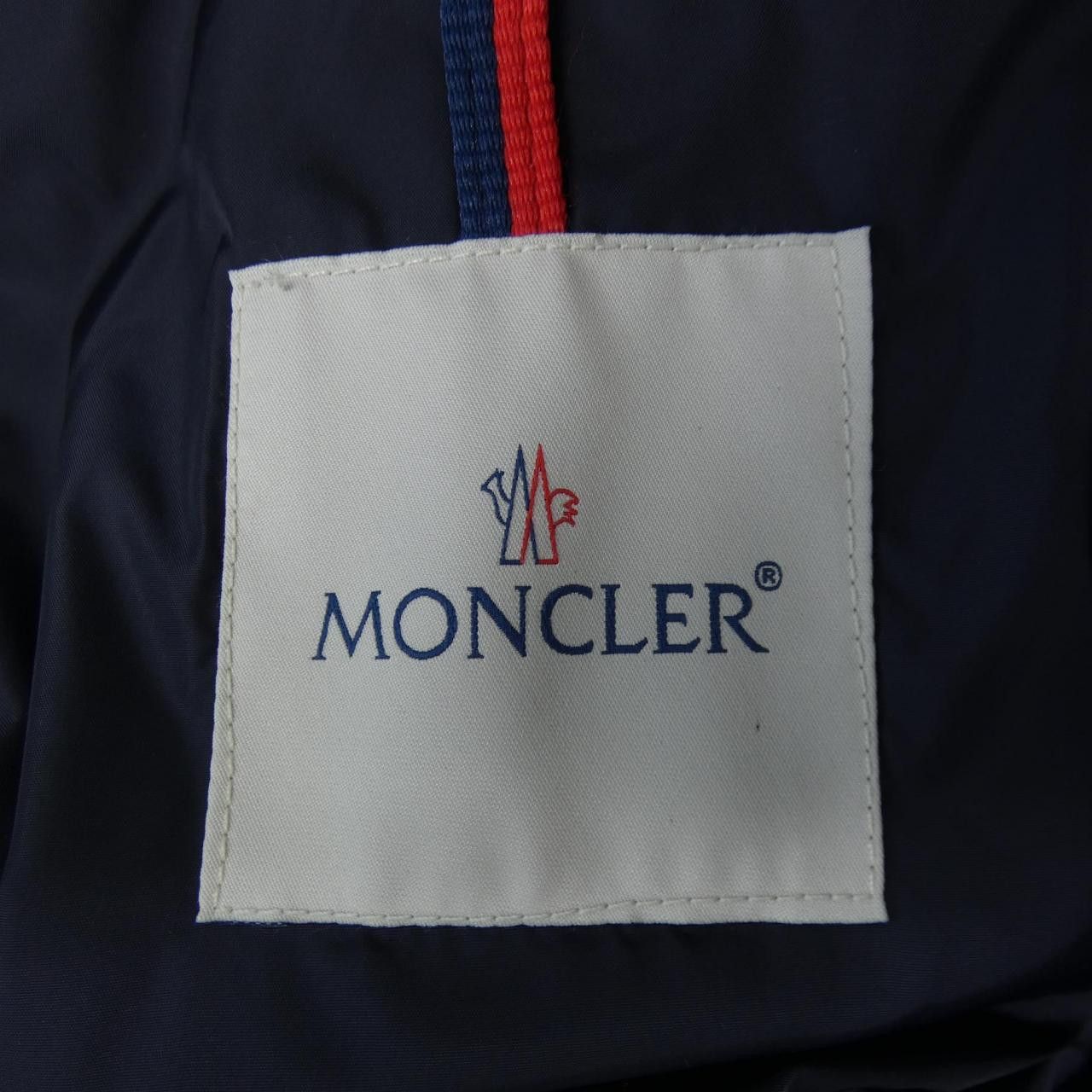 Moncler Moncler Moncler CLUNY Down Jacket Others Outerwear CLUNY DUTY FREE for USA Size ONE SIZE - 5 Thumbnail