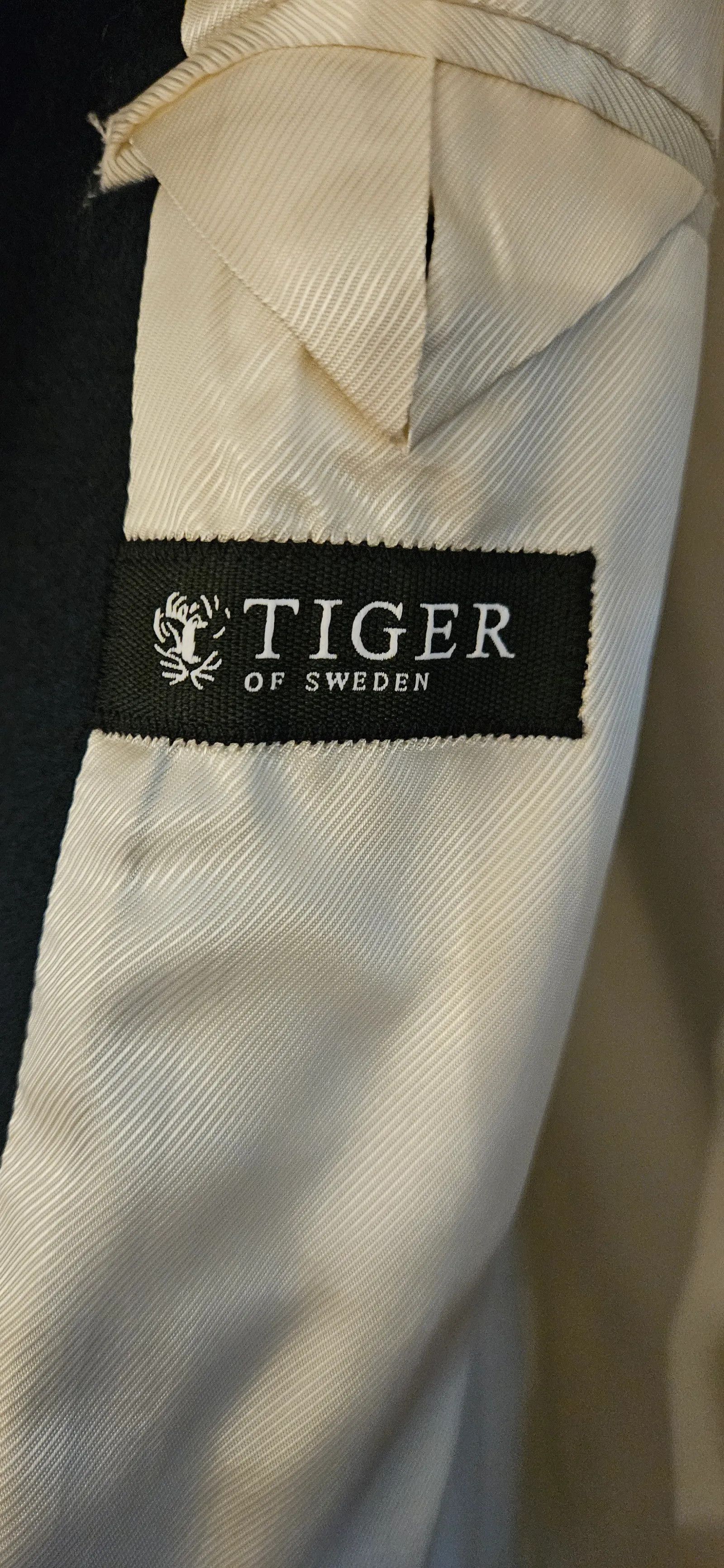 Tiger of Sweden Tiger of Sweden Coat Size M / US 6-8 / IT 42-44 - 2 Thumbnail
