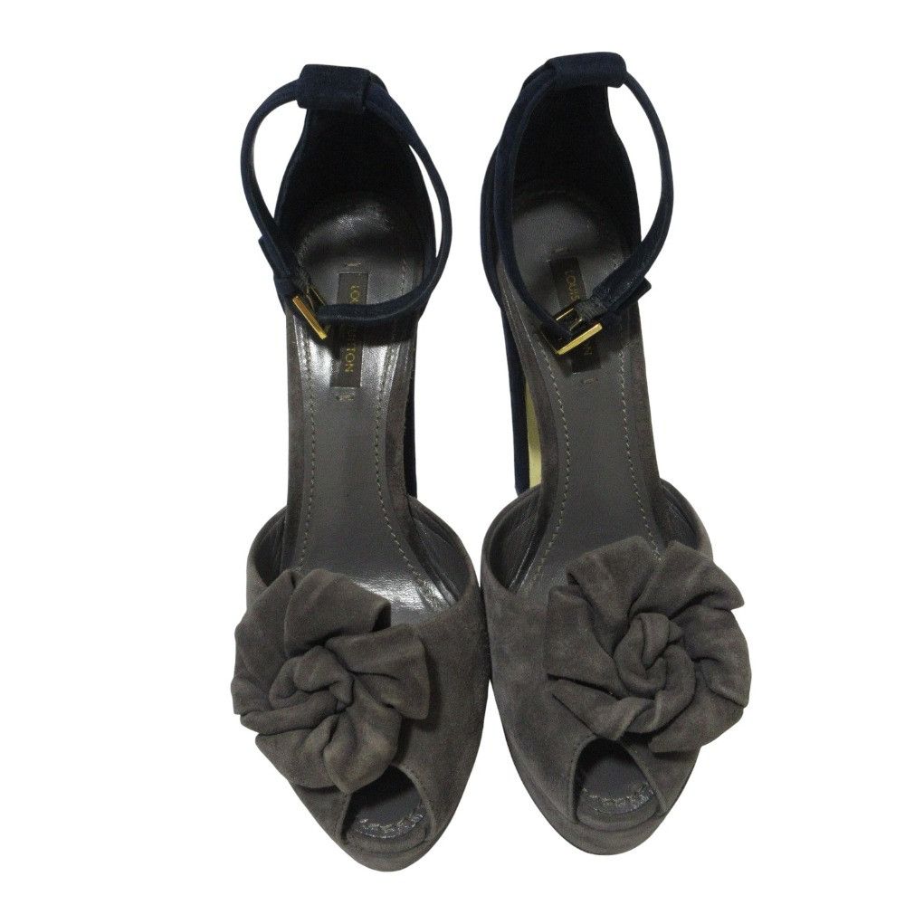 Louis Vuitton Louis Vuitton Louis Vuitton Flower Motif Suede Sandals Suede Shoes DUTY FREE for USA Size ONE SIZE - 5 Thumbnail