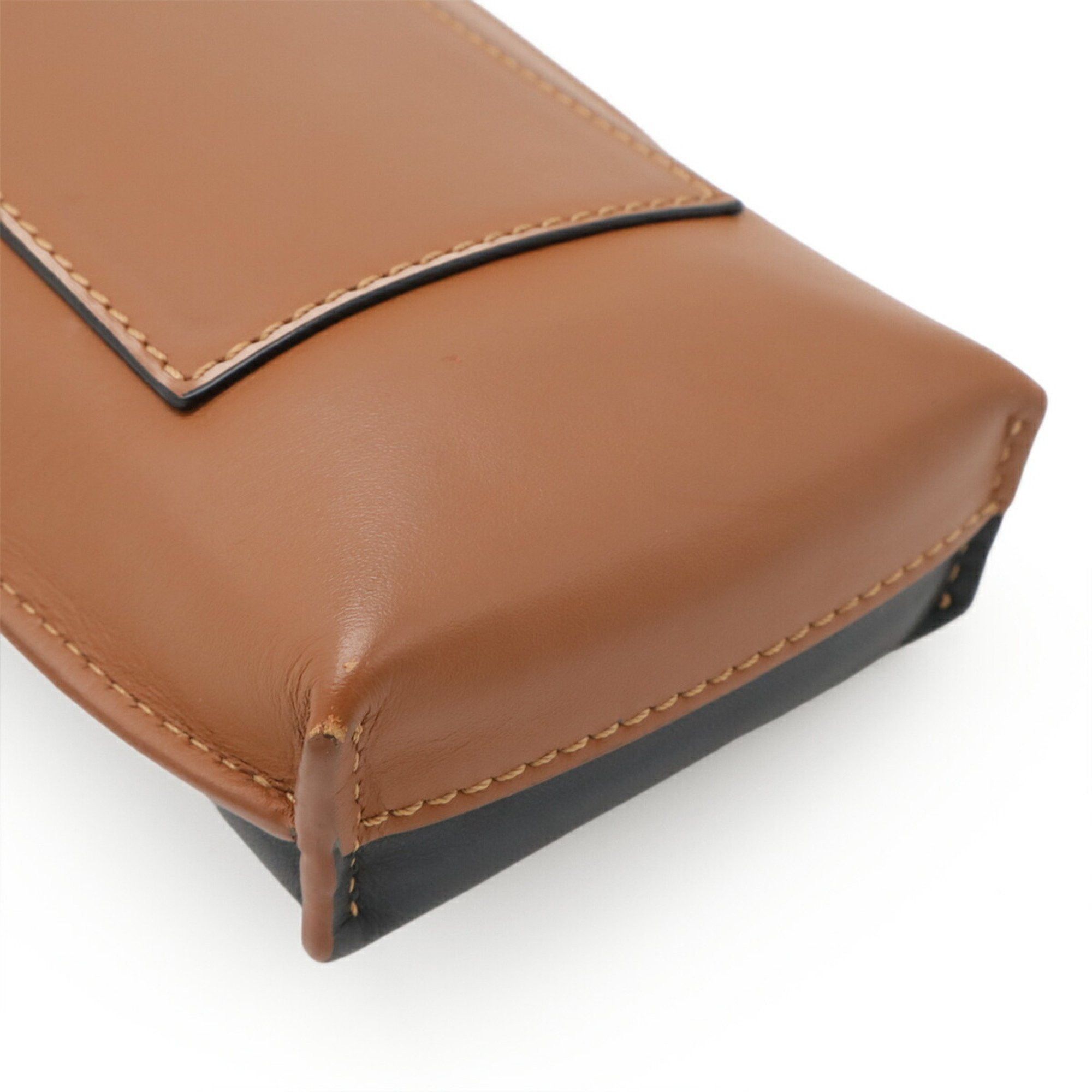 Loewe LOEWE Anagram Gate Pocket Shoulder Bag/Pouch in Soft Calf Leather (Black/Brown) Size ONE SIZE - 4 Thumbnail