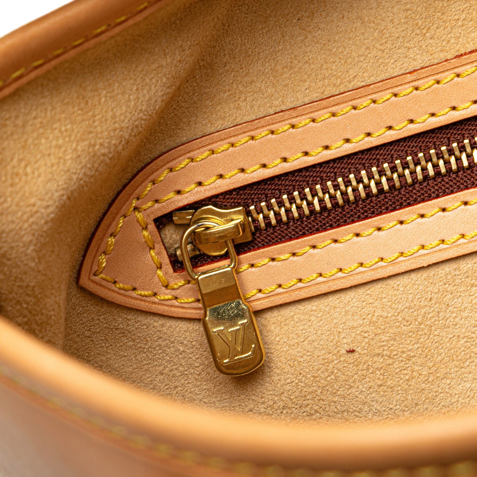 Louis Vuitton Louis Vuitton Nomade Petit Bucket Size ONE SIZE - 8 Thumbnail