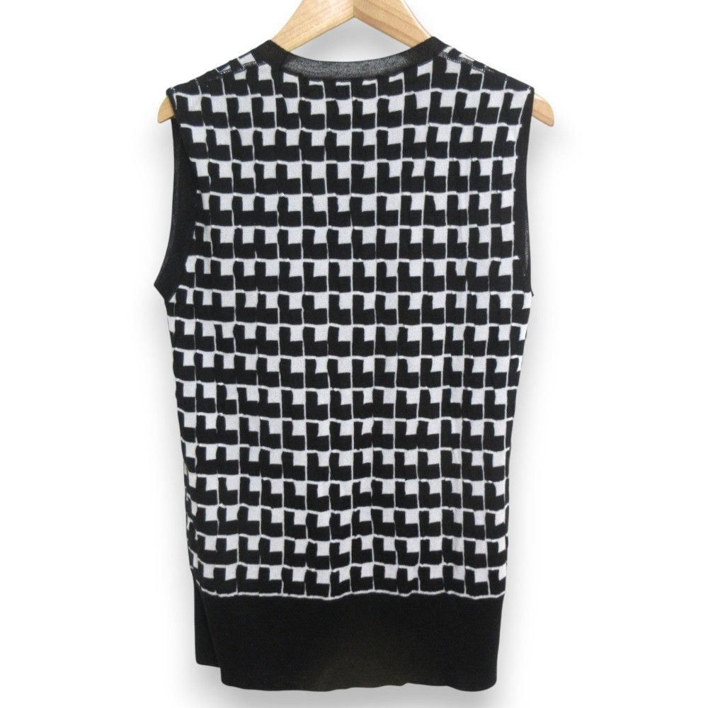Other Other BLAMINK Silk Geometric Jacquard Sleeveless Knit Others Tops 7918-230-0086 DUTY FREE for USA Size ONE SIZE - 2 Thumbnail