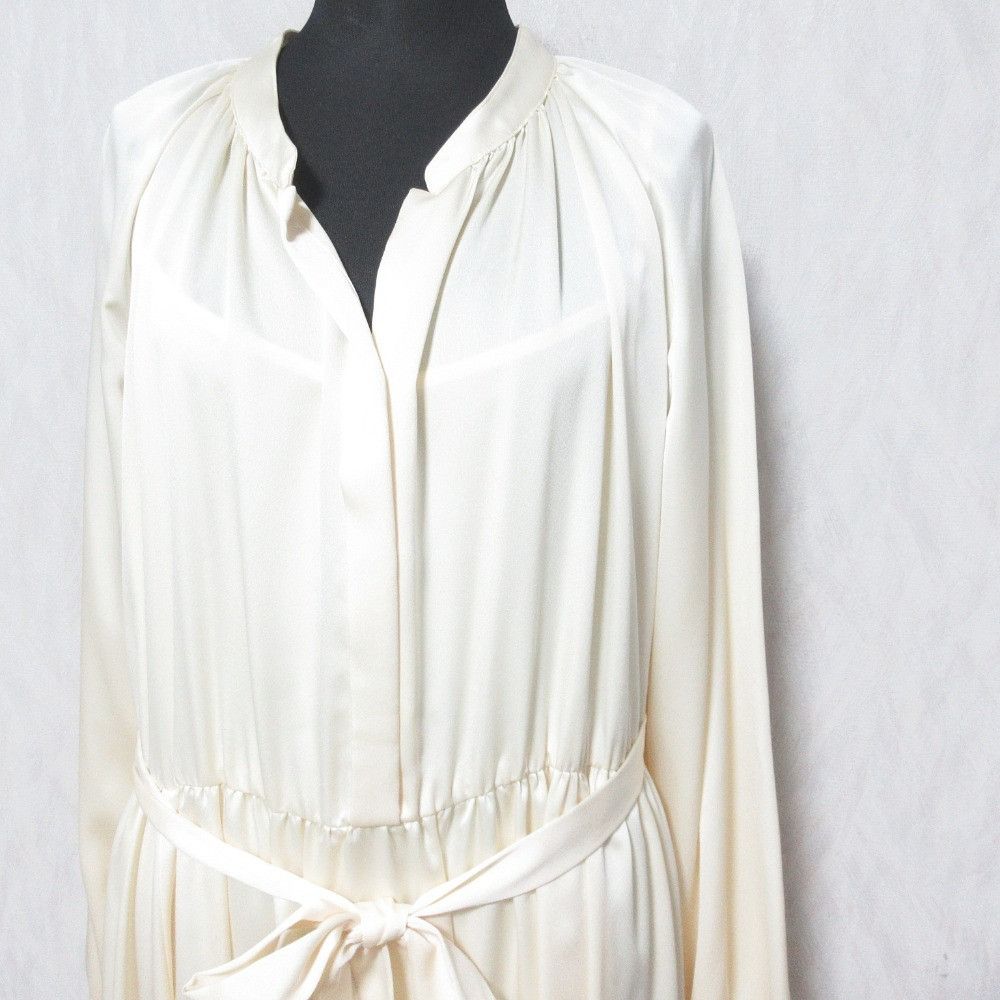 Other Other GRACE CONTINENTAL Silky Caftan Dress Others Dresses 0124331121 DUTY FREE for USA Size ONE SIZE - 4 Thumbnail