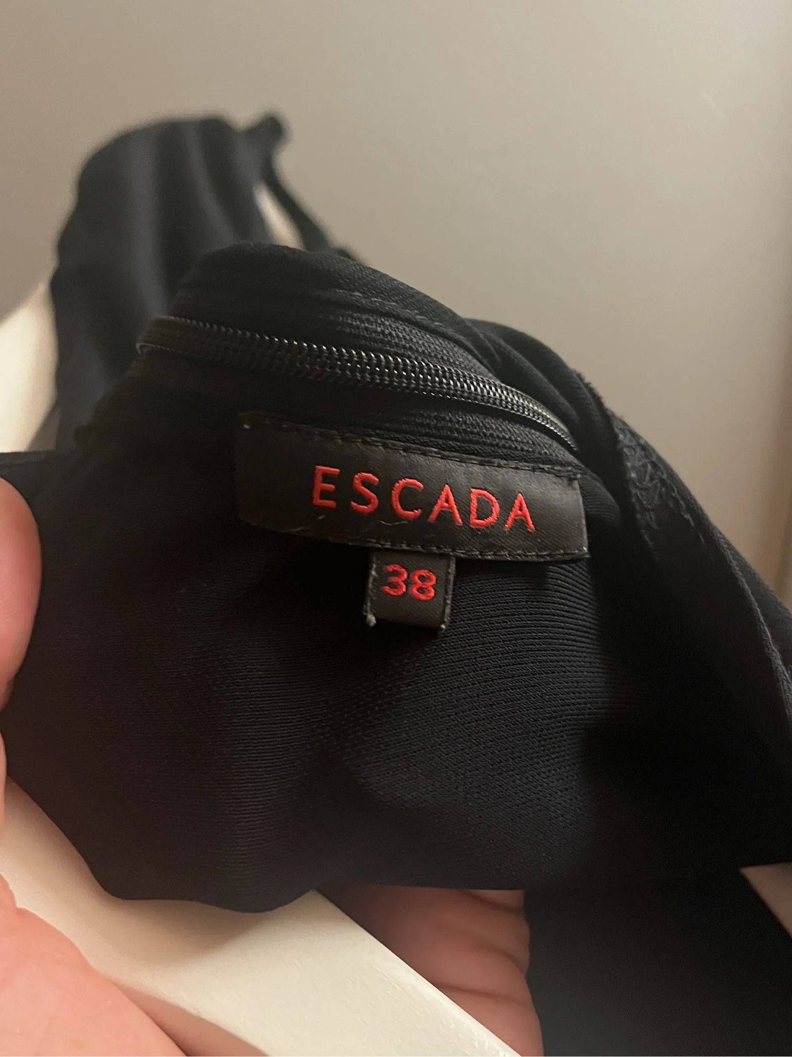 Escada Escada Dress Size S / US 4 / IT 40 - 2 Thumbnail