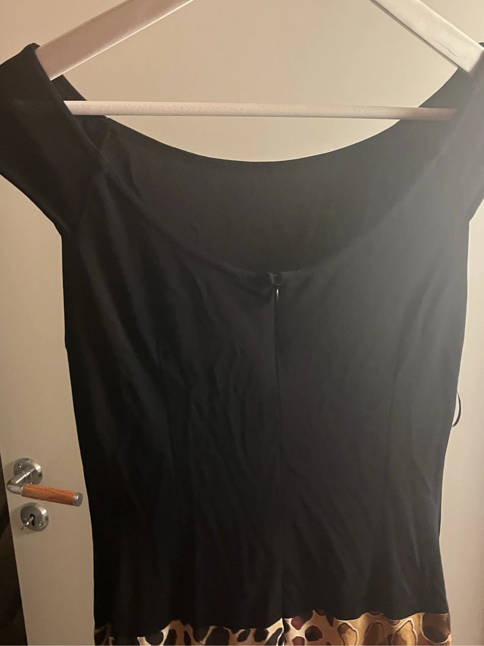 Escada Escada Dress Size S / US 4 / IT 40 - 3 Thumbnail