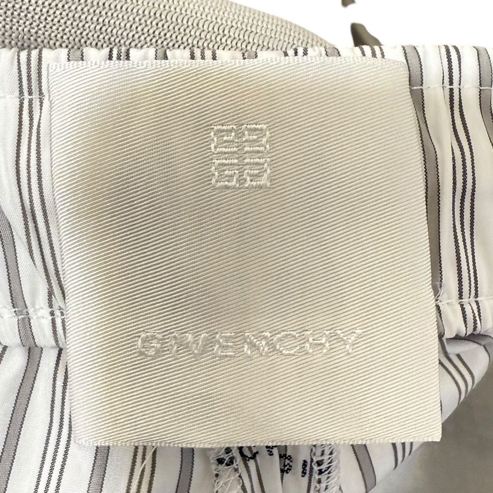 Givenchy Givenchy Givenchy Shorts Others Shorts DUTY FREE for USA Size ONE SIZE - 4 Thumbnail
