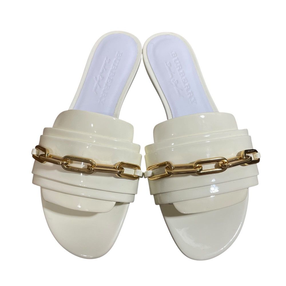 Burberry Burberry Burberry Chain Patent Leather Mule Sandals Enamel Shoes DUTY FREE for USA Size ONE SIZE - 3 Thumbnail