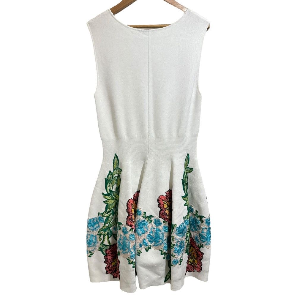 Other Other Blumarine Flower Embroidery Knit Dress Others Dresses DUTY FREE for USA Size ONE SIZE - 2 Thumbnail