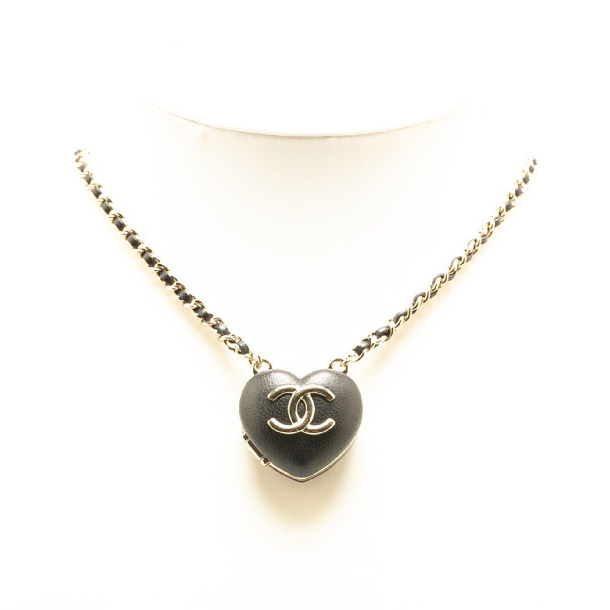 Chanel CHANEL Coco Mark Heart Mirror Locket Pendant Necklace in Black and Gold Lambskin for Women Size ONE SIZE - 6 Thumbnail
