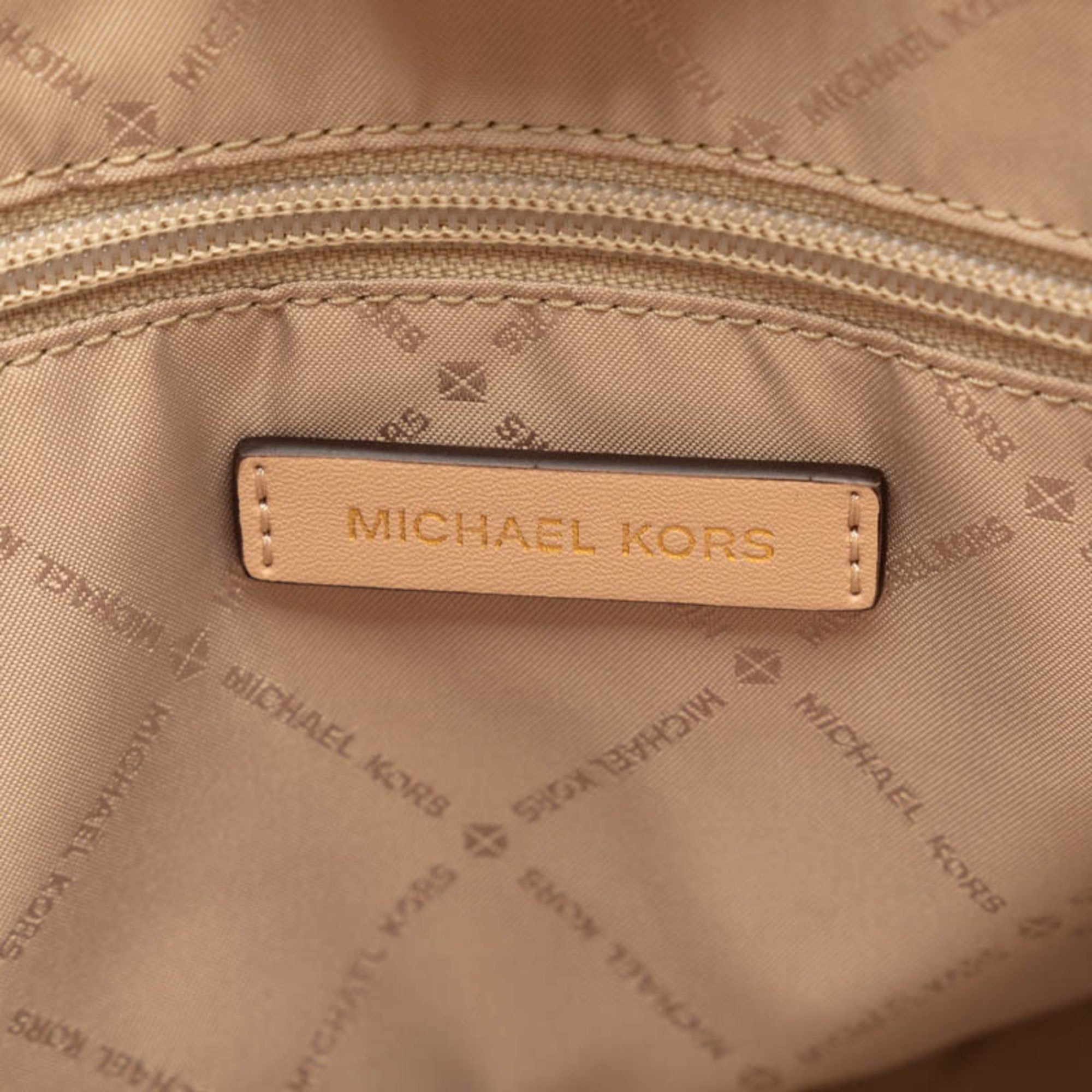 Michael Kors Michael Kors Jet Set Travel logo shoulder bag tote in beige leather for women. Size ONE SIZE - 8 Thumbnail