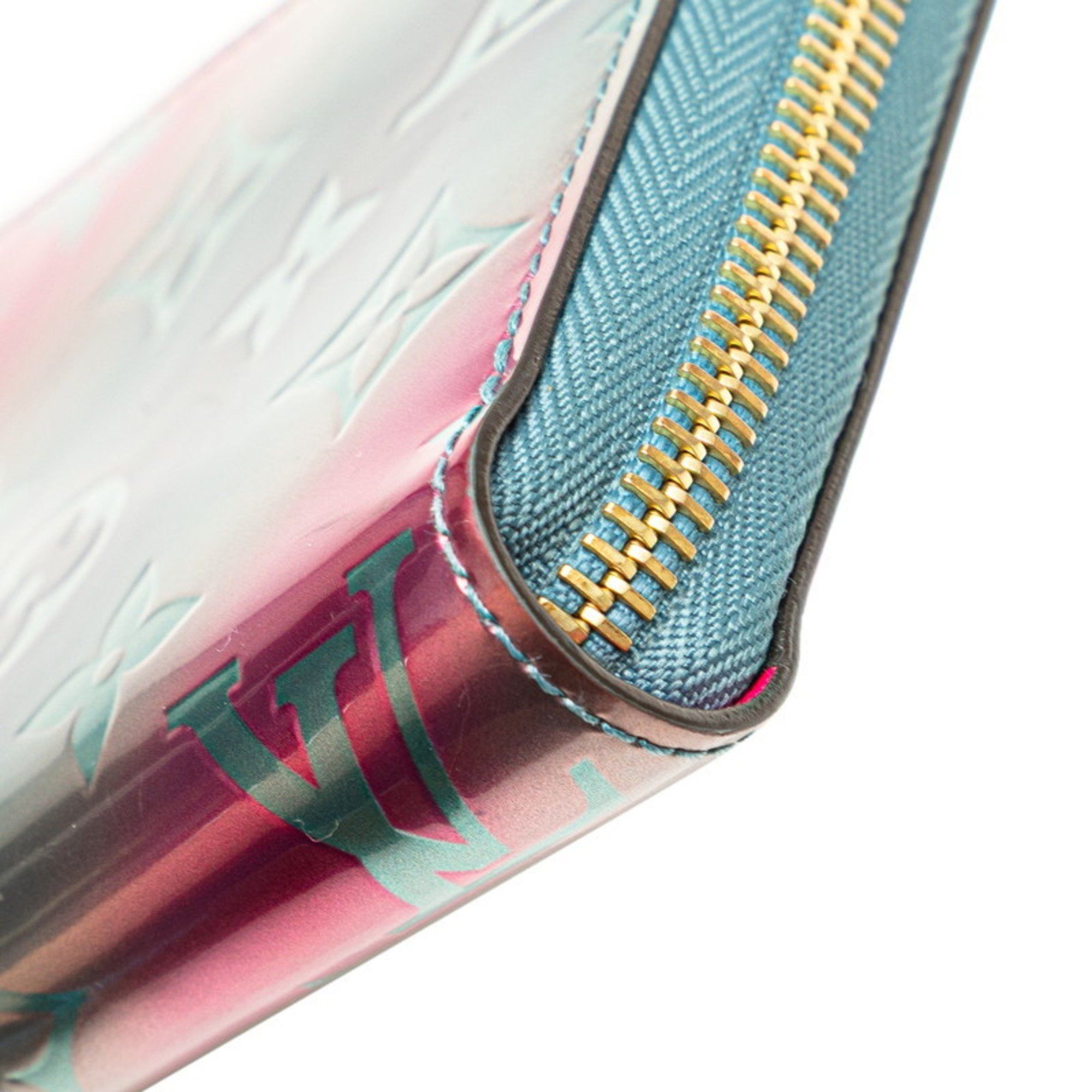 Louis Vuitton Louis Vuitton Monogram Vernis 2020 Valentine's Day Limited Edition Zippy Wallet, Round Zipper Long Wallet M90520, Blue, Pink, Multicolor Patent Leather, Women's LOUIS VUITTON Size ONE SIZE - 5 Thumbnail
