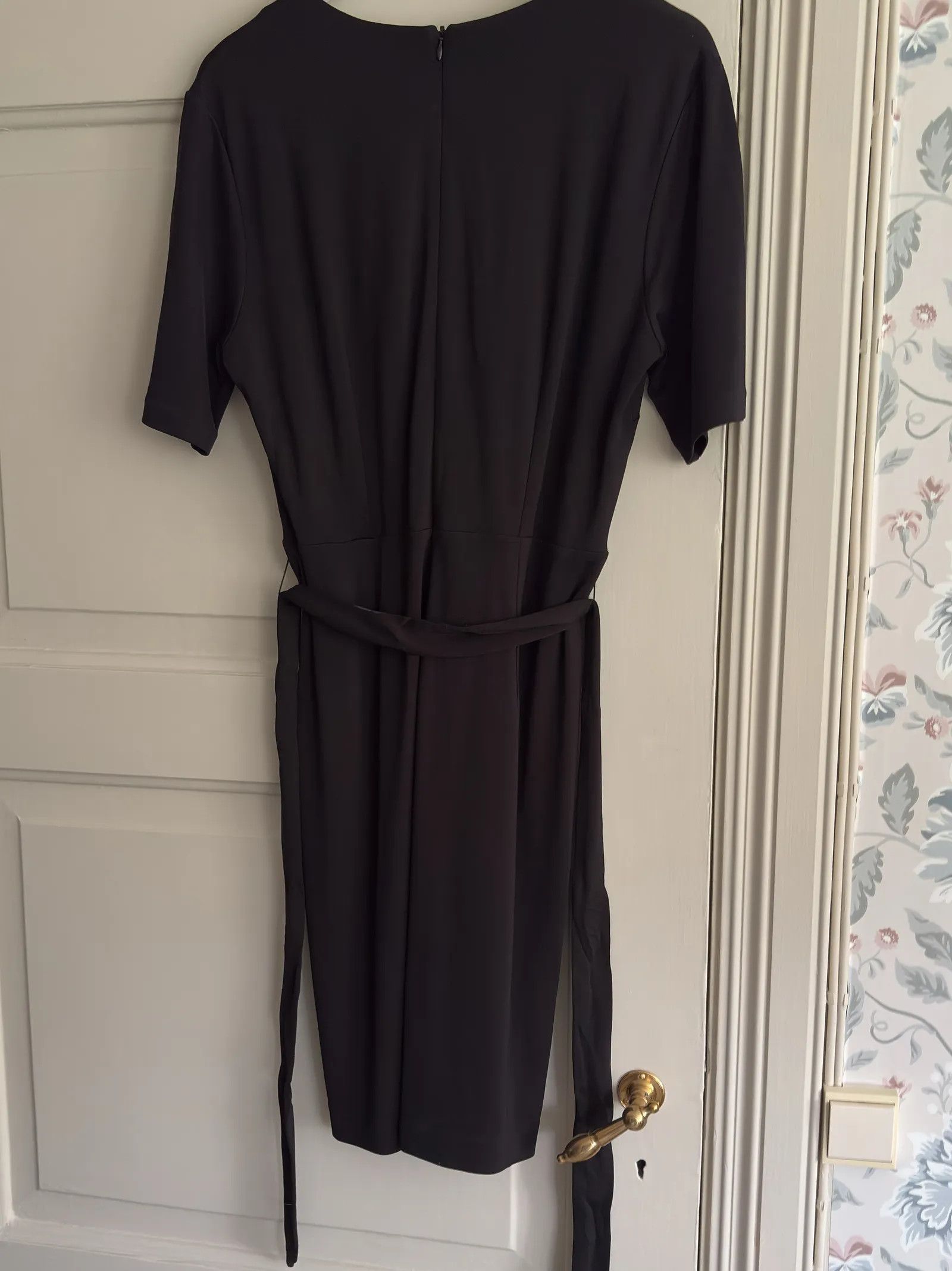 Tiger of Sweden Tiger of Sweden Dress Size L / US 10 / IT 46 - 4 Thumbnail