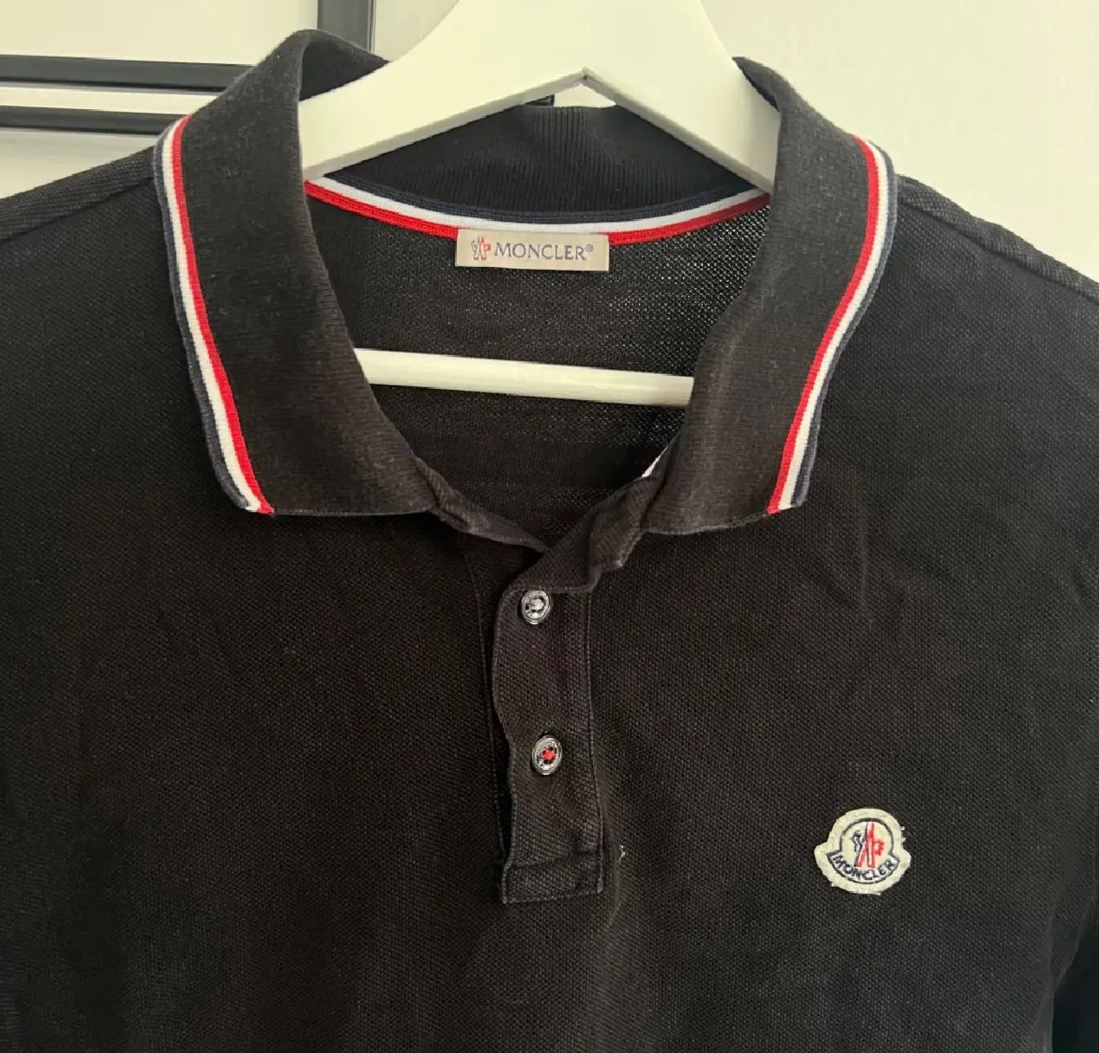 Moncler Moncler Short Sleeve Shirt Size US S / EU 44-46 / 1 - 4 Thumbnail