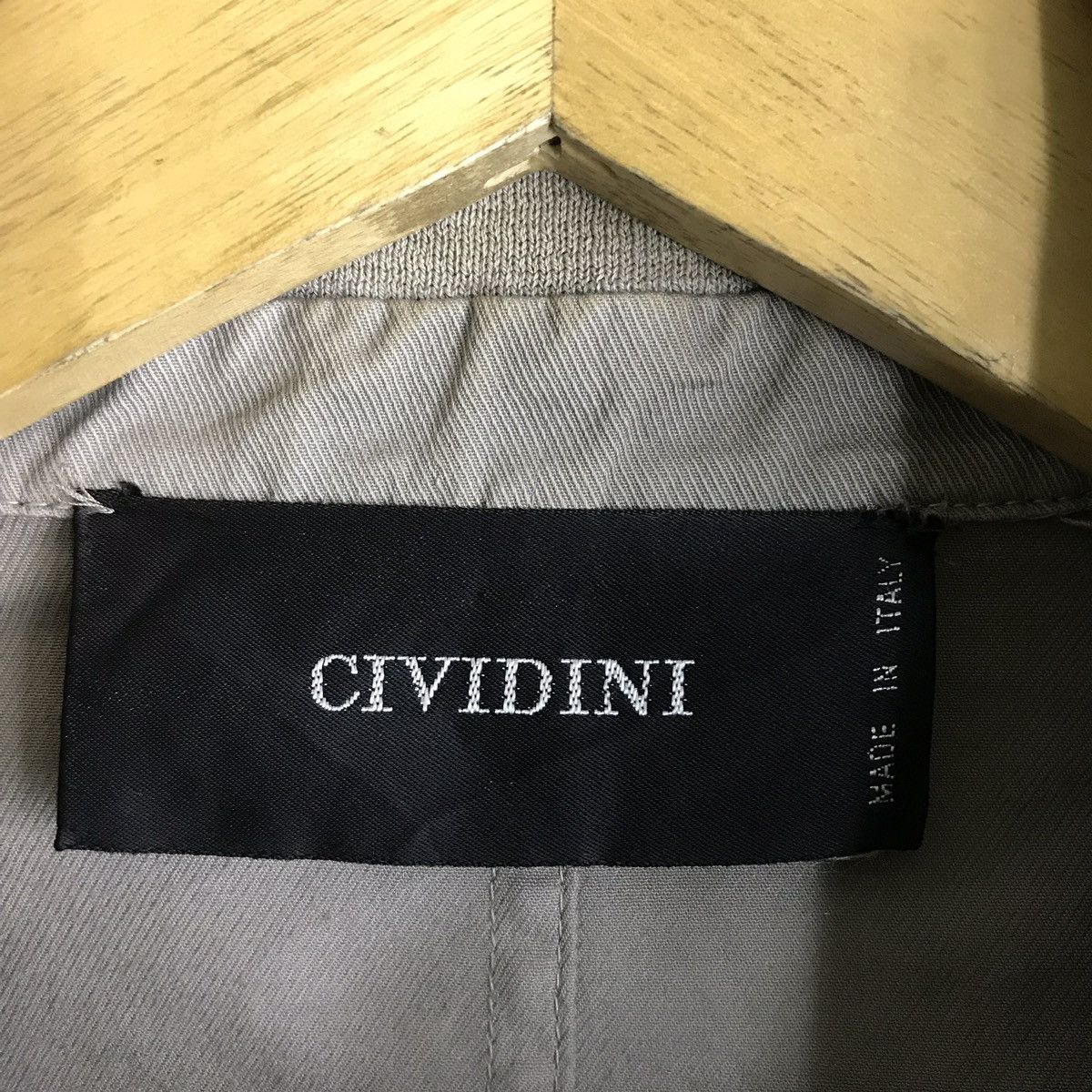 Designer Cividini jacket made in italy size 46 for ladies Size US S / EU 44-46 / 1 - 8 Thumbnail