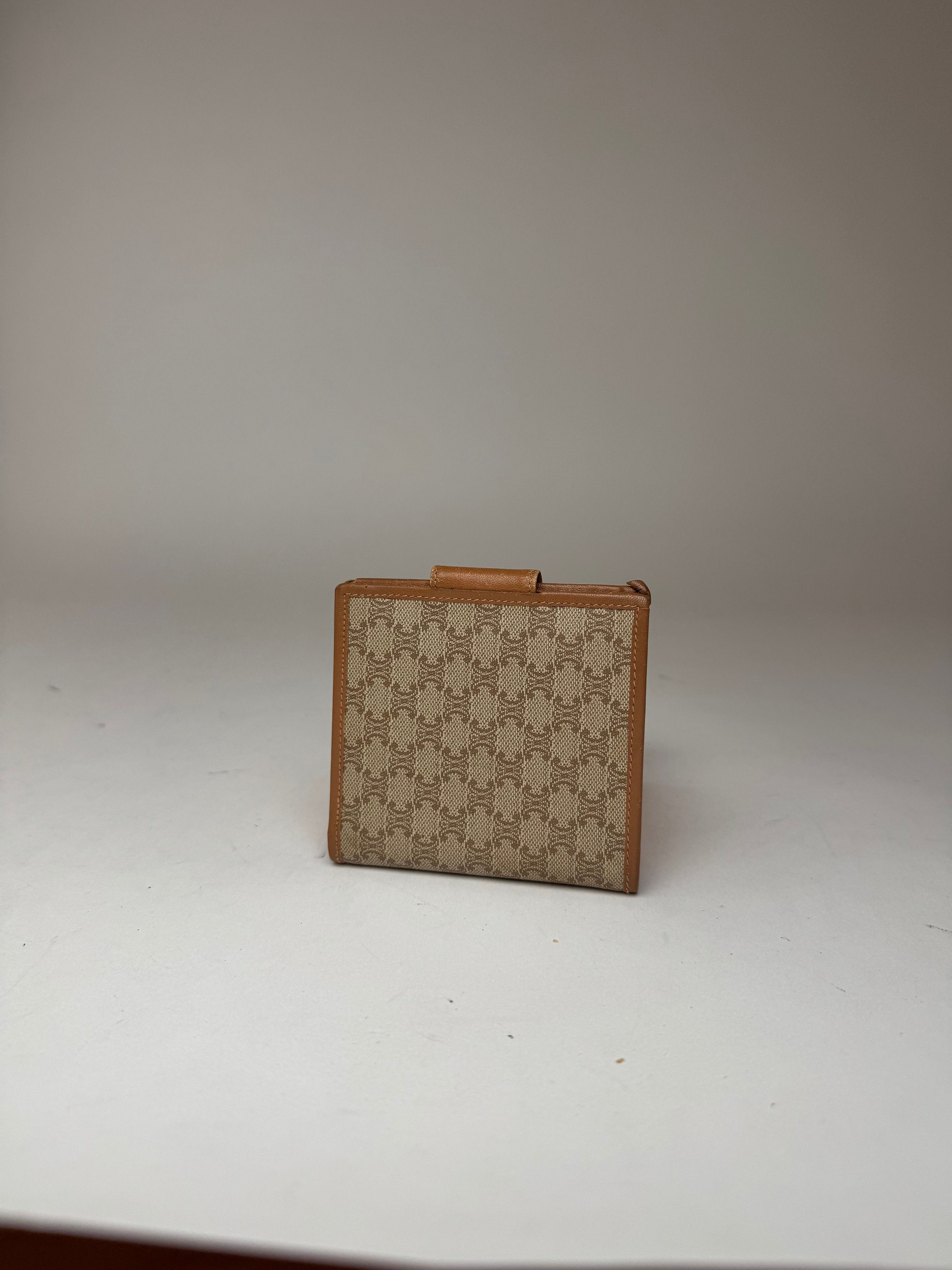 Celine Vintage Paris Monogram Leather wallet beige brown Size ONE SIZE - 15 Thumbnail