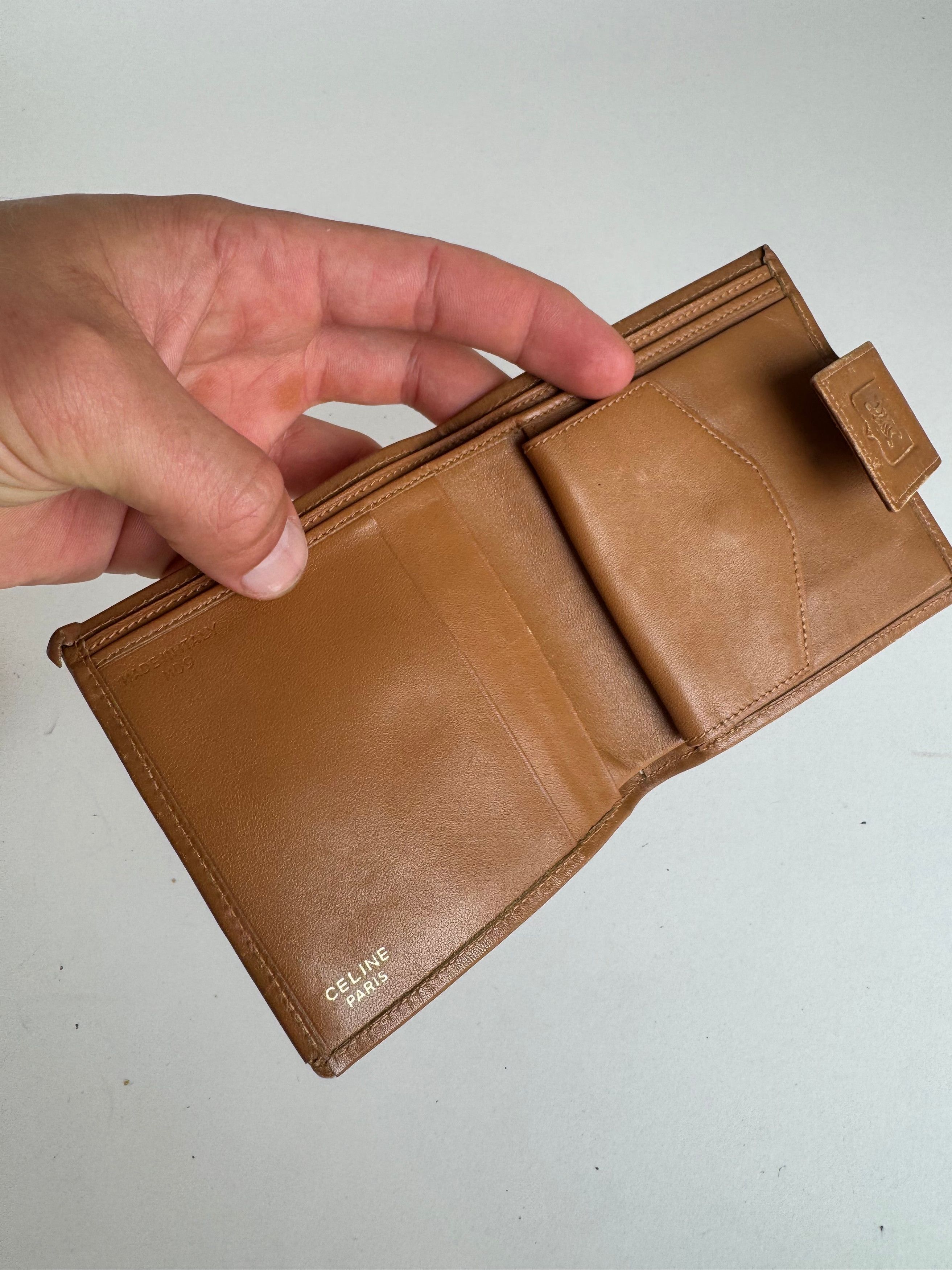 Celine Vintage Paris Monogram Leather wallet beige brown Size ONE SIZE - 4 Thumbnail