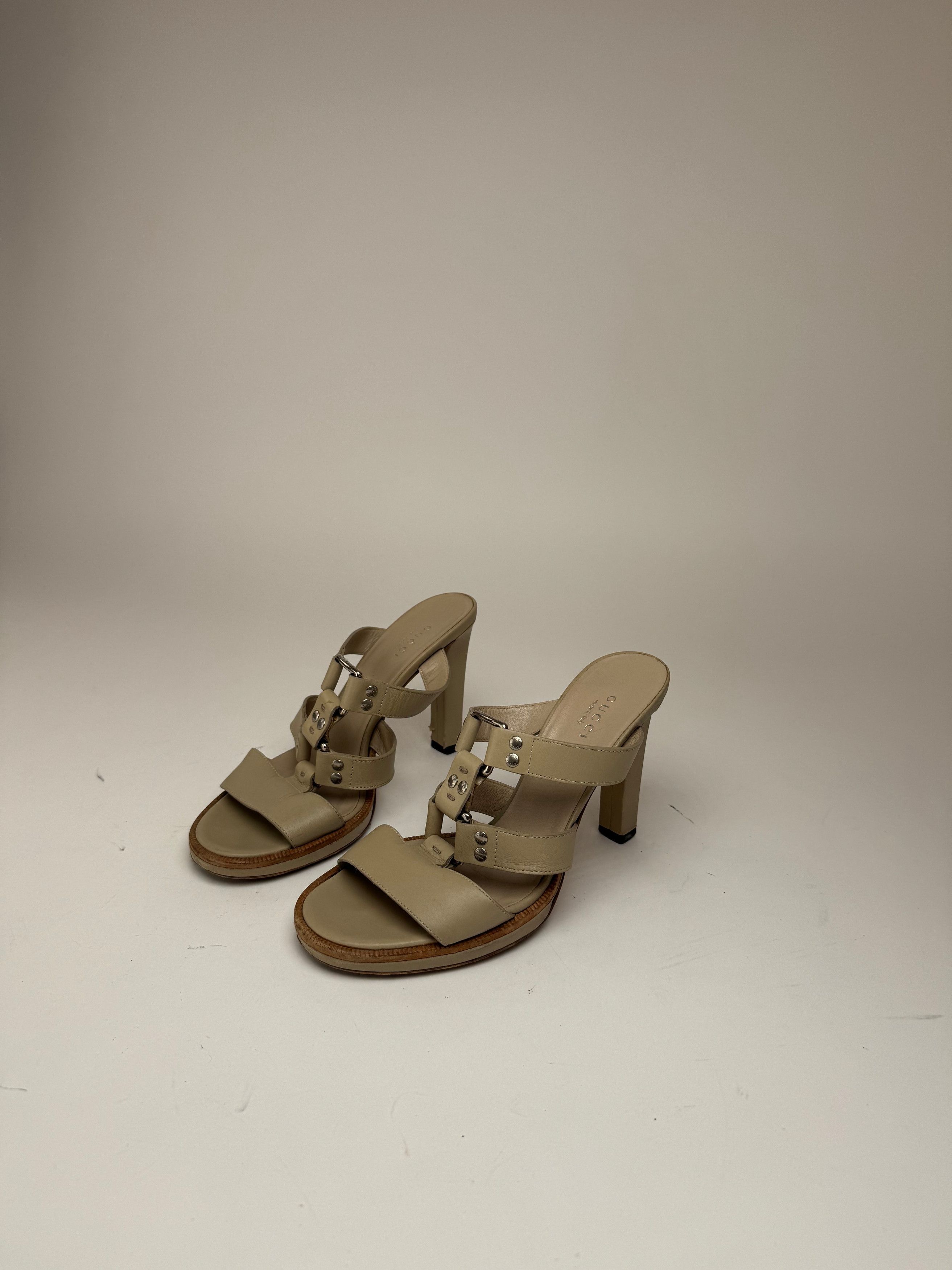 Gucci Vintage Leather Pumps Beige 37 Size US 6 / IT 36 - 14 Thumbnail
