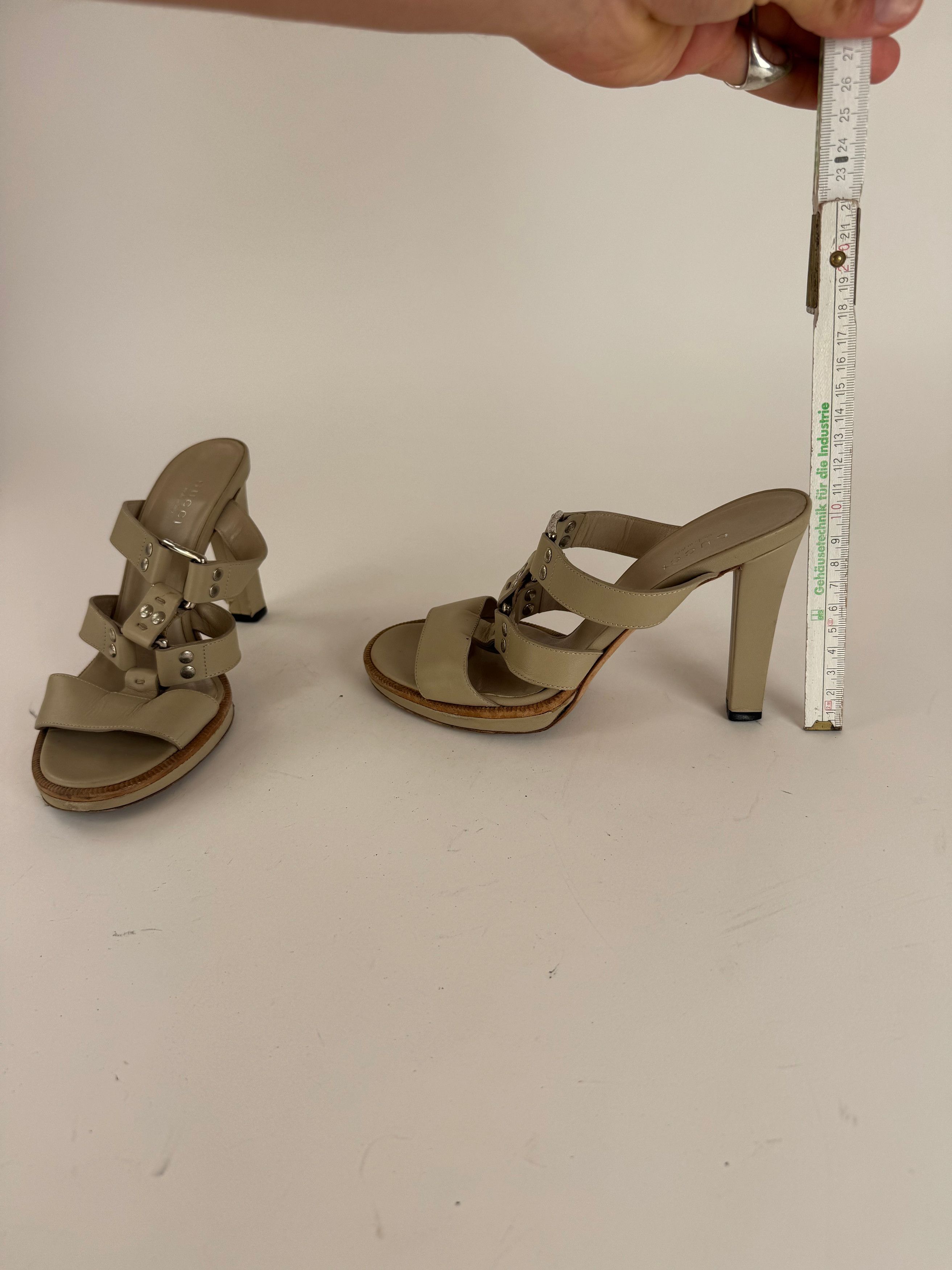 Gucci Vintage Leather Pumps Beige 37 Size US 6 / IT 36 - 11 Thumbnail