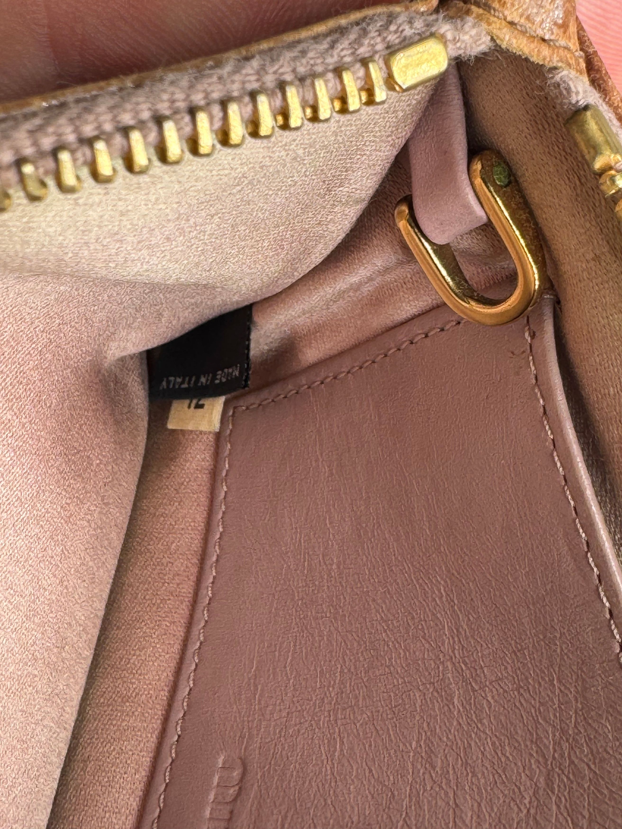 Miu Miu Vintage Patent Leather Card holder Beige Brown Size ONE SIZE - 5 Thumbnail