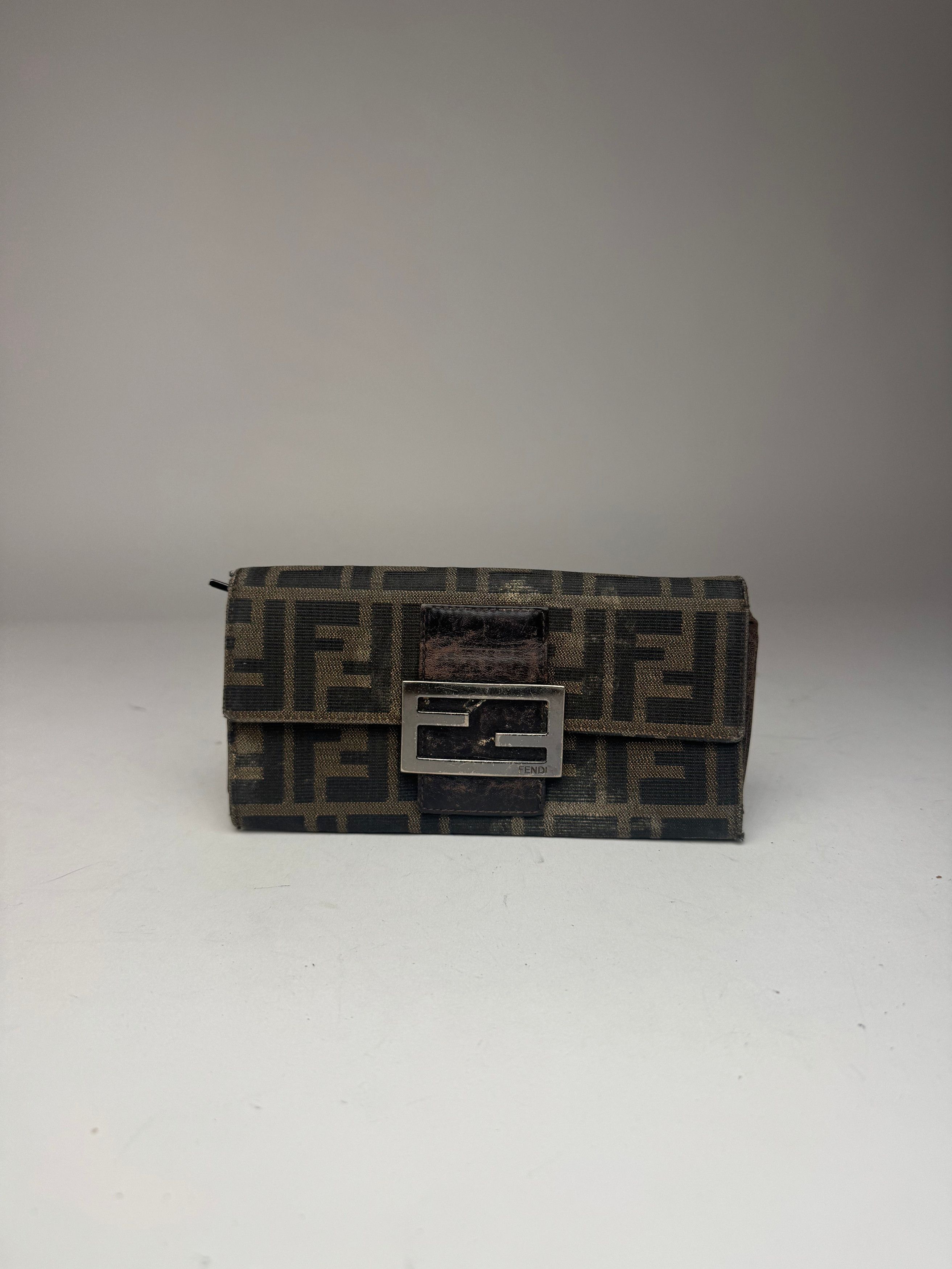 Fendi Vintage Baguette Monogram Wallet Brown Size ONE SIZE - 3 Thumbnail